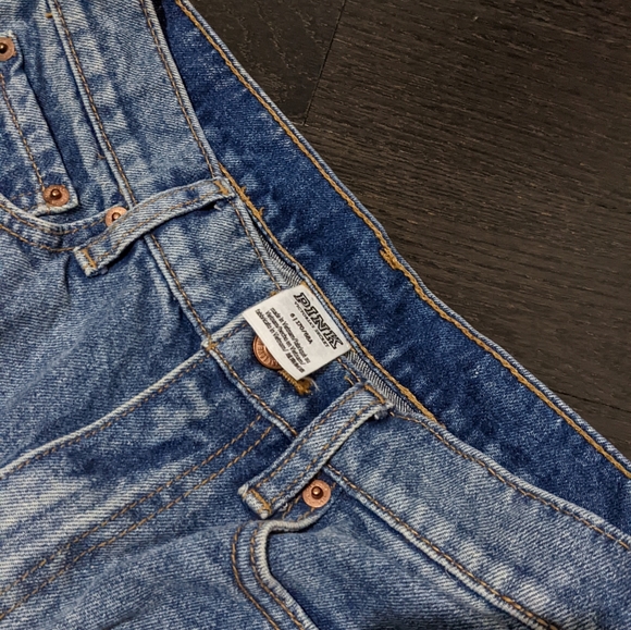 Pink (Victoria's Secret) High-rise Shorts Size 6 - Picture 2 of 3